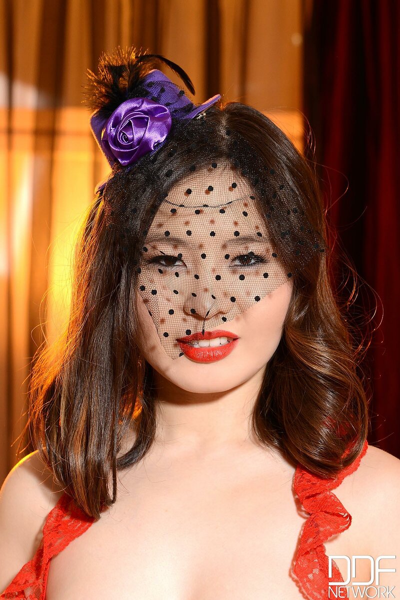 Юля, 25 лет, 5 размер груди